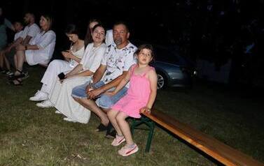 Re-exposure of IMG_0743