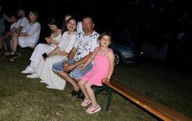 Re-exposure of IMG_0743