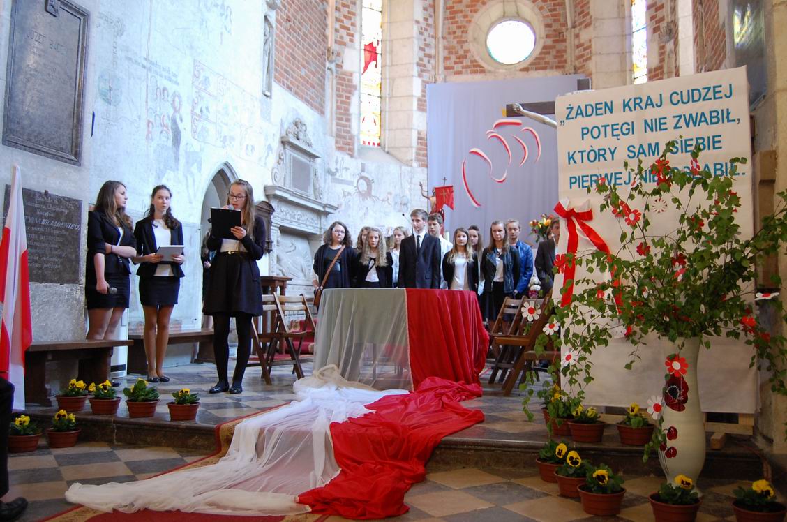 Obchody Swieta Konstytucji w Bejscach (13).JPG
